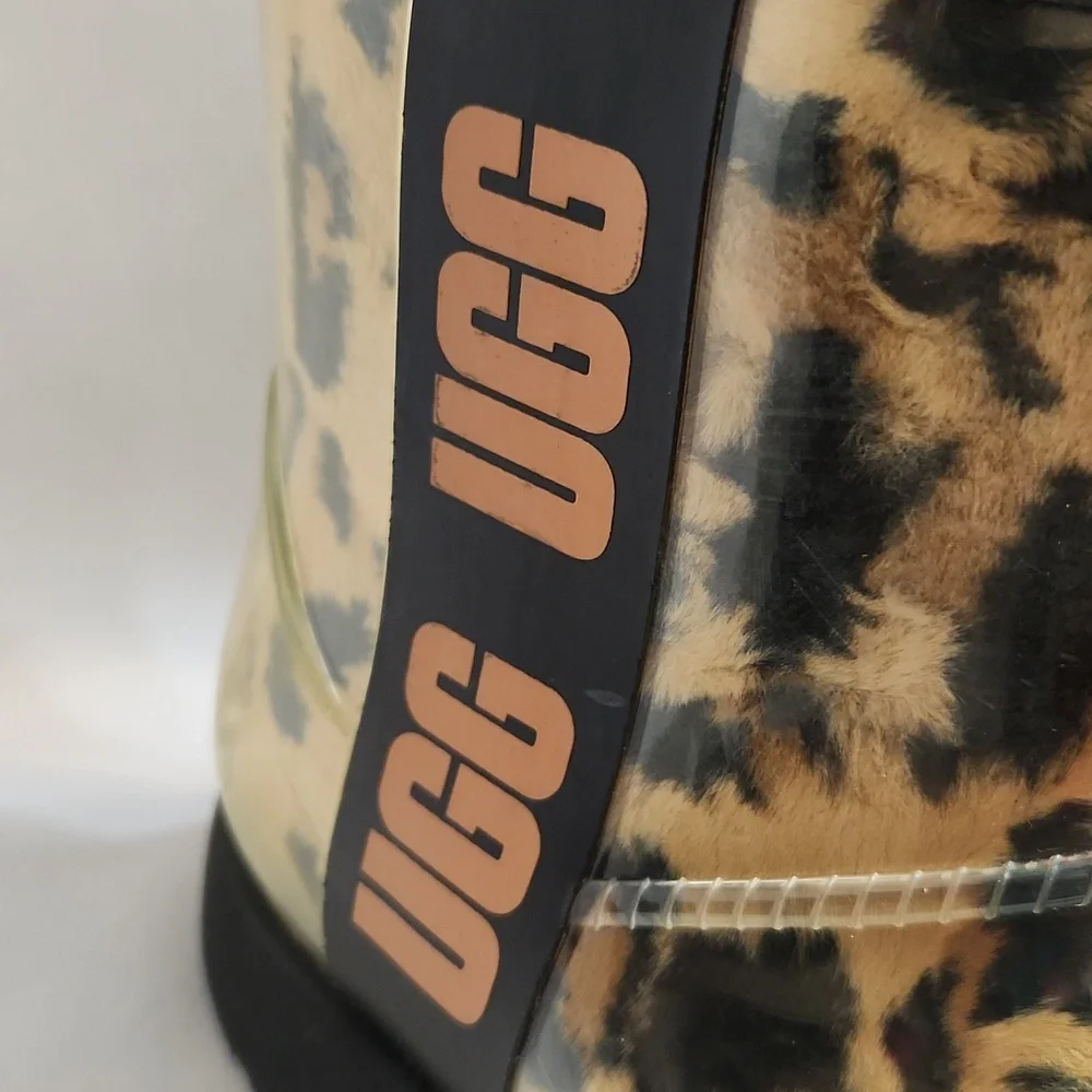 UGG Classic Clear Mini Panther Animal Print Cozy Short Boots (W Size 7)